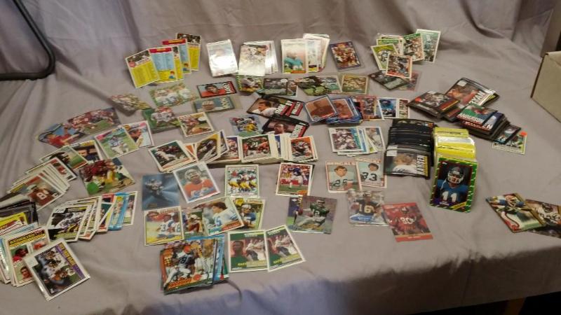 Lot of Football cards dating back t...