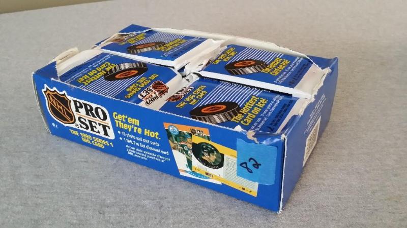 Pro Set NHL Hockey cards from 1990 ...