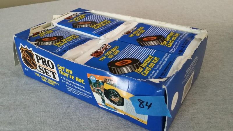 Pro Set NHL Hockey cards from 1990 ...