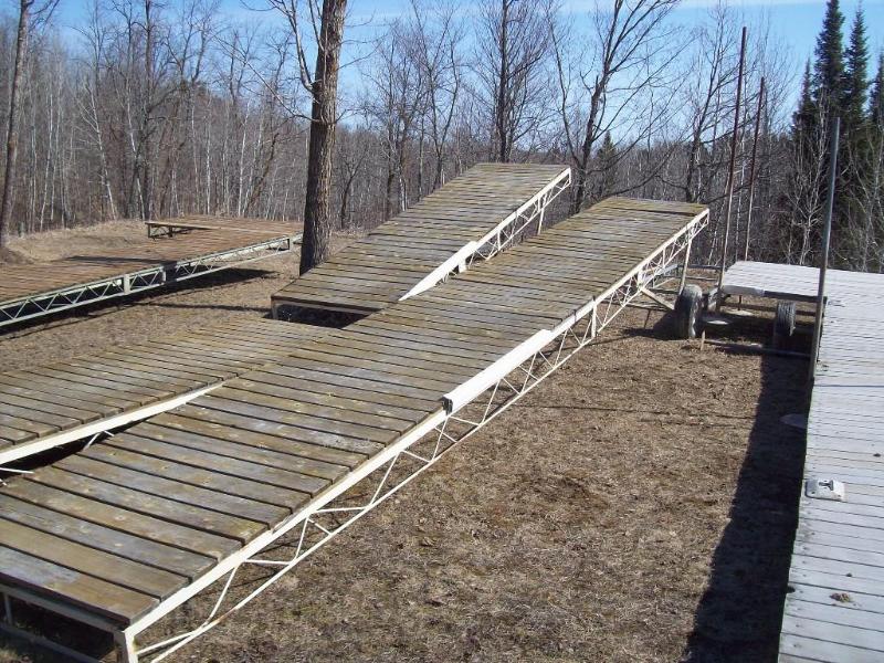 Hewit Steel Dock -32 -Cedar top -S...