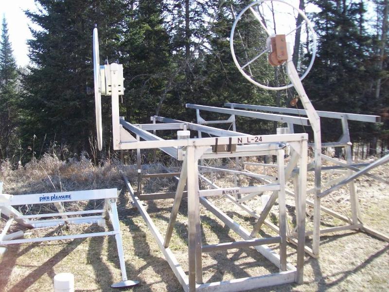 Aluminium 24 Pontoon lift -Narrow ...