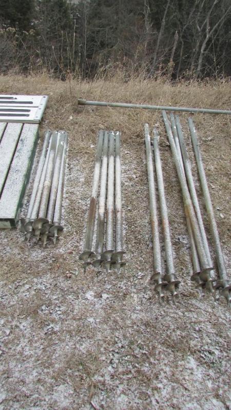 Set of &nbspgalvanized dock pipe w...