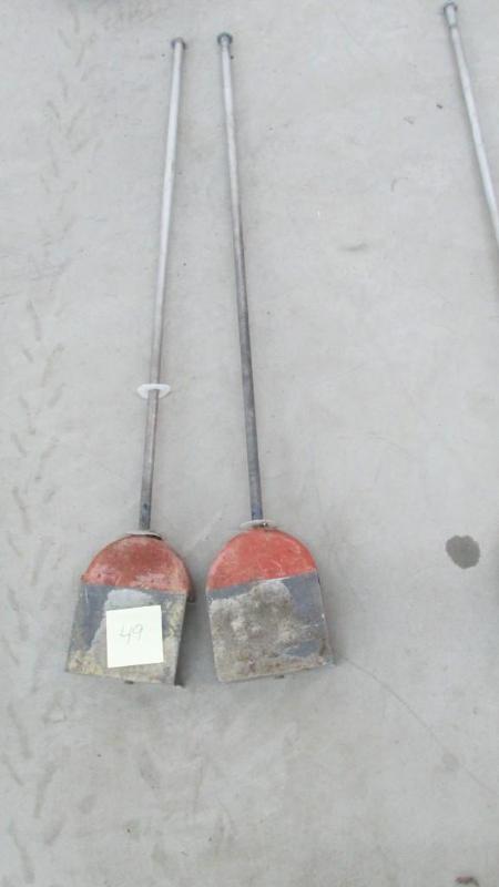 (2) Used brackets for Vertical guid...