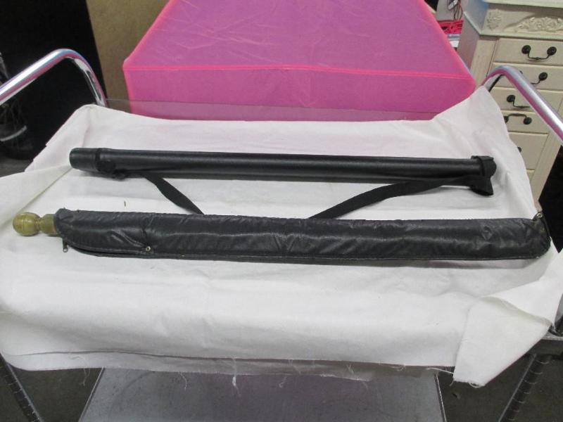 2 x - 2pc&nbsppool cues with cases...
