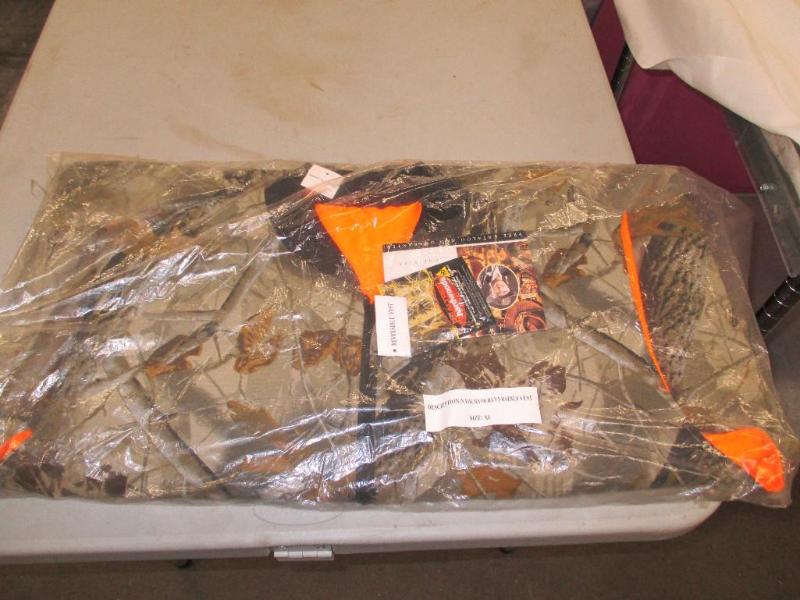 Nahcrv90 reversible vest Size XL Ne...
