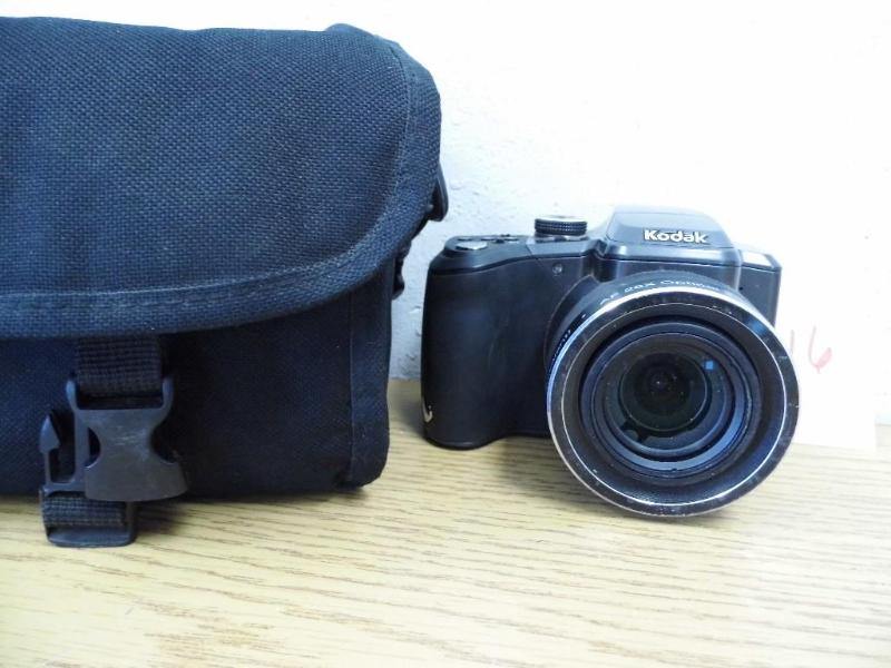 Kodak EasyShare Z981 Camera...