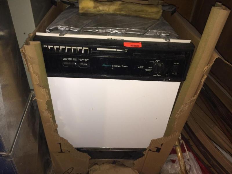 Amana Dishwasher, Used, works...