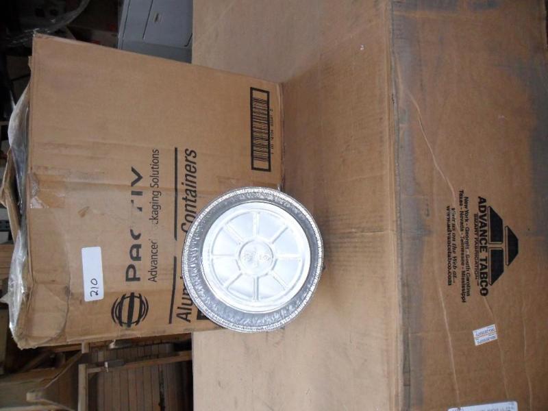 lot 15 image: Pie tins. 8 inch medium pie tins . ...