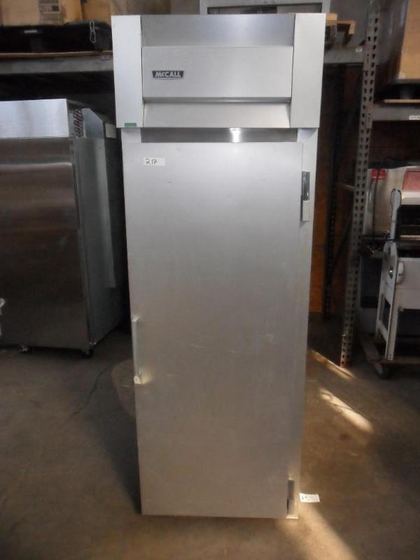 lot 22 image: McCall brand model 7020 food servic...