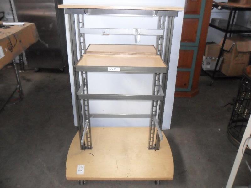 lot 24 image: Store display unit. Steel and Balti...