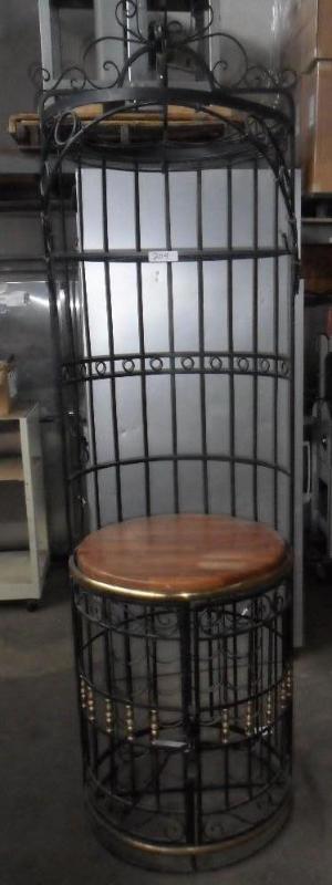 lot 9 image: Wine display rack. All metal wrough...