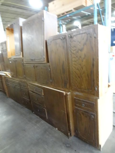 lot 12 image: 8 piece kitchen cabinet set...