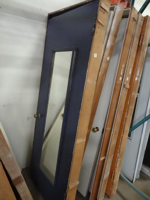 lot 204 image: 30 x 80 wood hollow door...