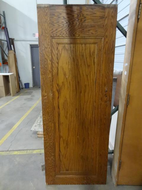 lot 210 image: 30 x 80 solid core door...