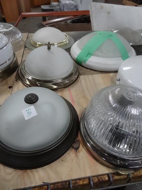 lot 50 image: 5 bubble ceiling lights...