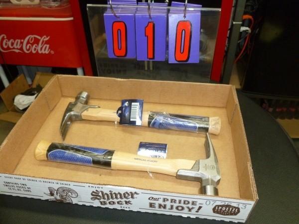 lot 10 image: Pair of 16 oz Kobalt hickory handle...