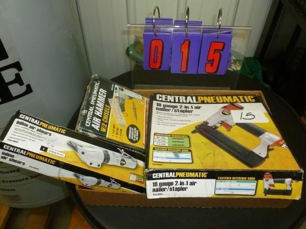 lot 15 image: Flat of tool including air nailer, ...