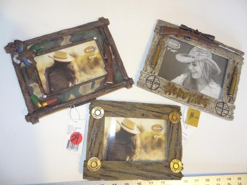 Set of 3 hunting themed picture fra...