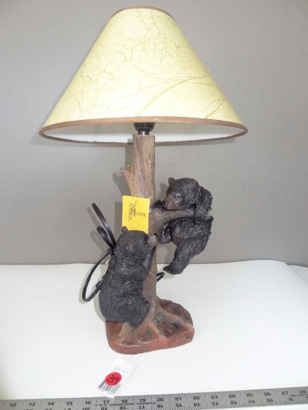 Bears playing on tree lamp, 21.5&qu...