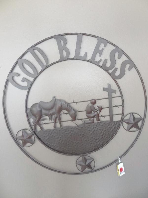 Metal praying cowboy circle wall ha...