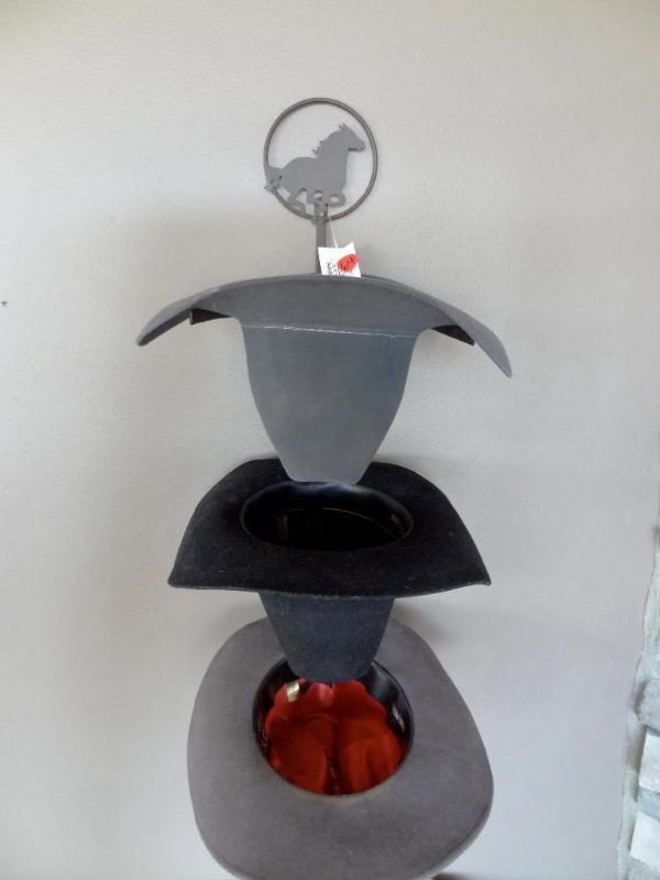 Three hat metal horse folding hat r...