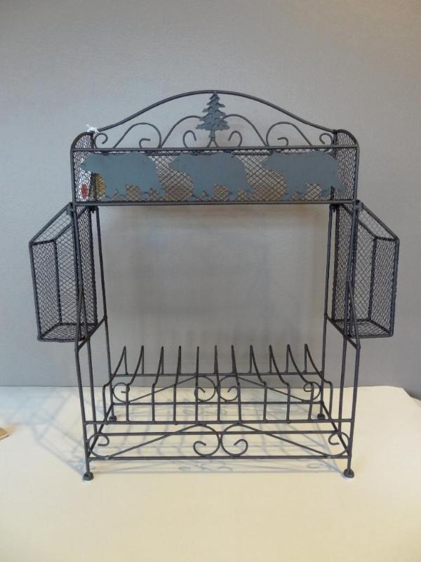 Bear dinnerware rack - 22.5&quot H...