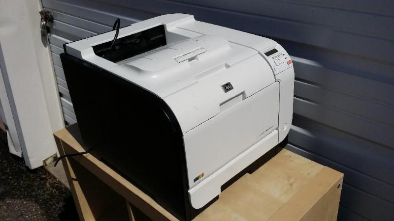 lot 28 image: Hp Color Laser Jet Pro &nbsp400 pr...