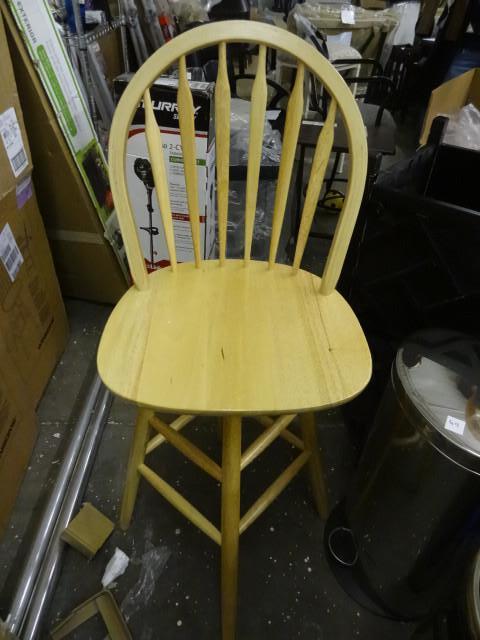 lot 86 image: Winsome 89630 arrow back Windsor st...