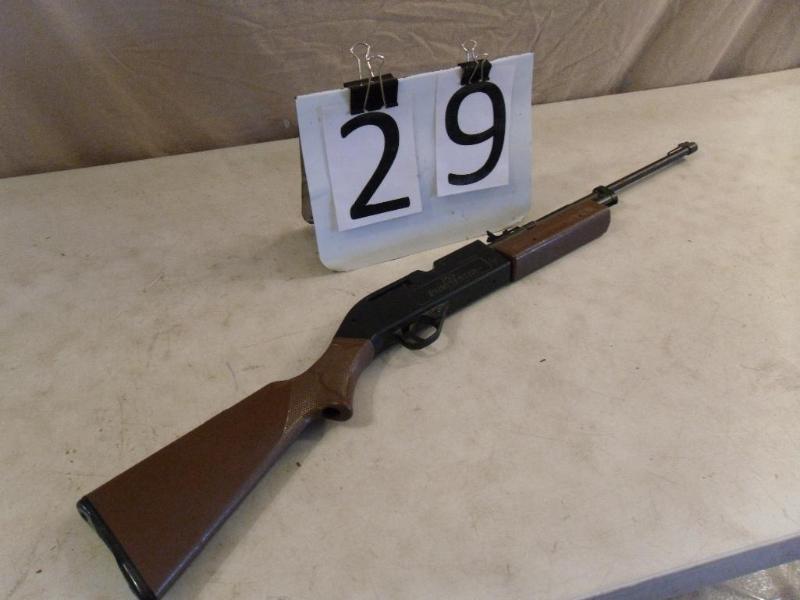 lot 29 image: Crosman Air Rifle