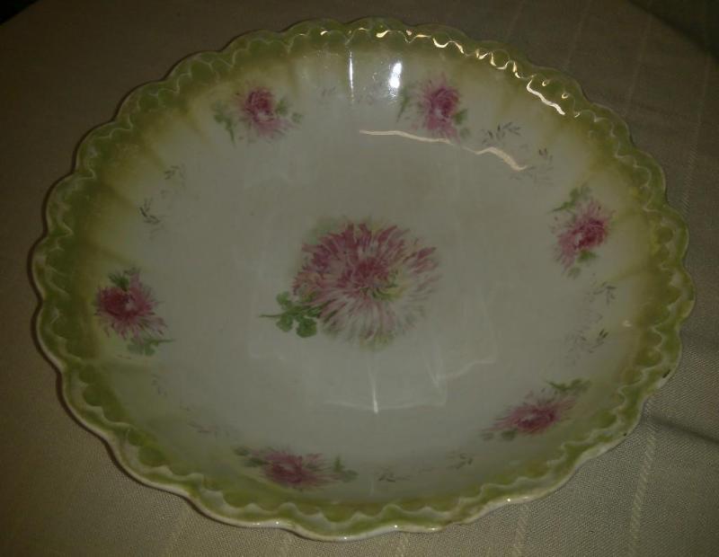 Lot of 2 Vintage Serving Bowls 10 1...