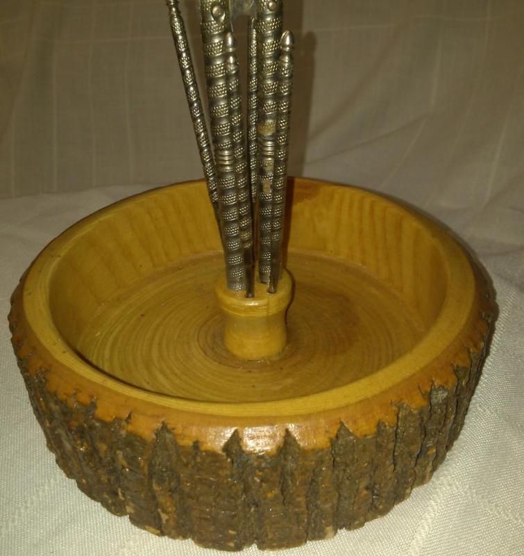 Wood Nut Bowl and Nutcracker Set...