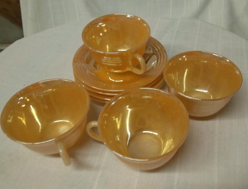 Set of 4 Vintage Fire King Cup and ...