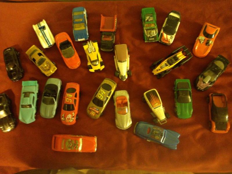 Lot of 24 Vintage Matchbox cars...