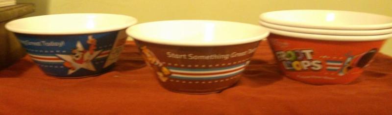 Set of 5 Kelloggs Collectable Cere...
