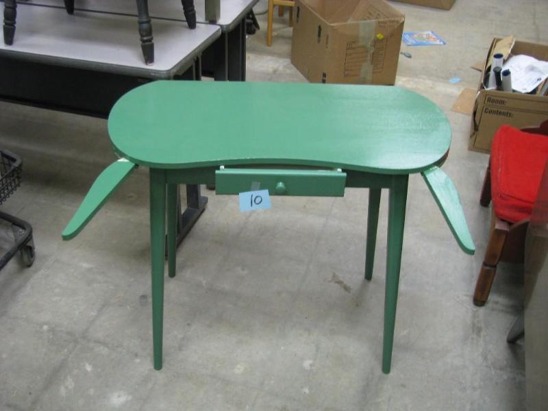 nice green wash stand recently pain...