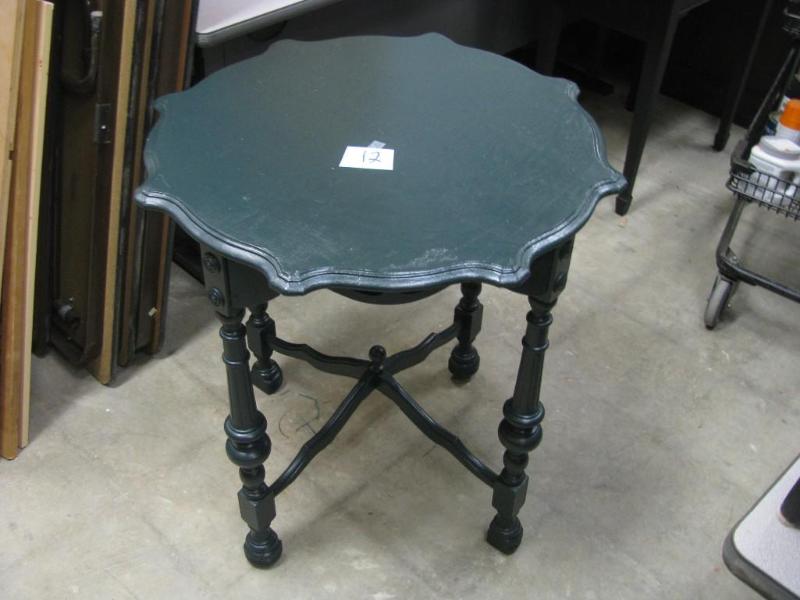 vintage octagon table with four leg...