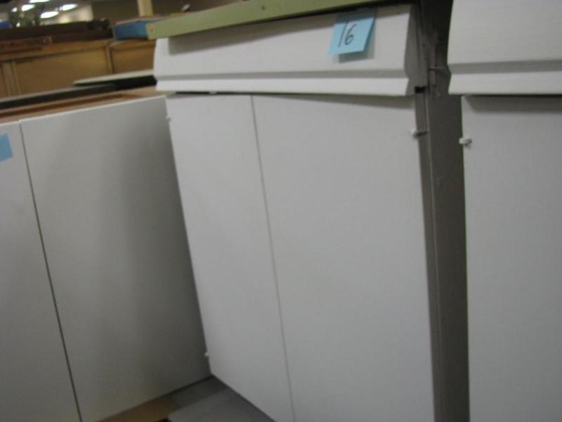 base cabinet one shelf inside no si...