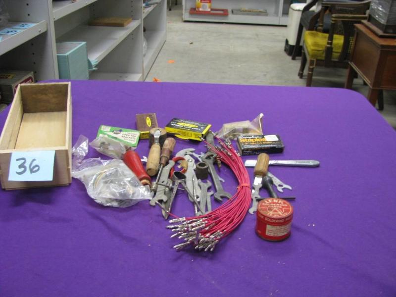 lot of misc tool items...