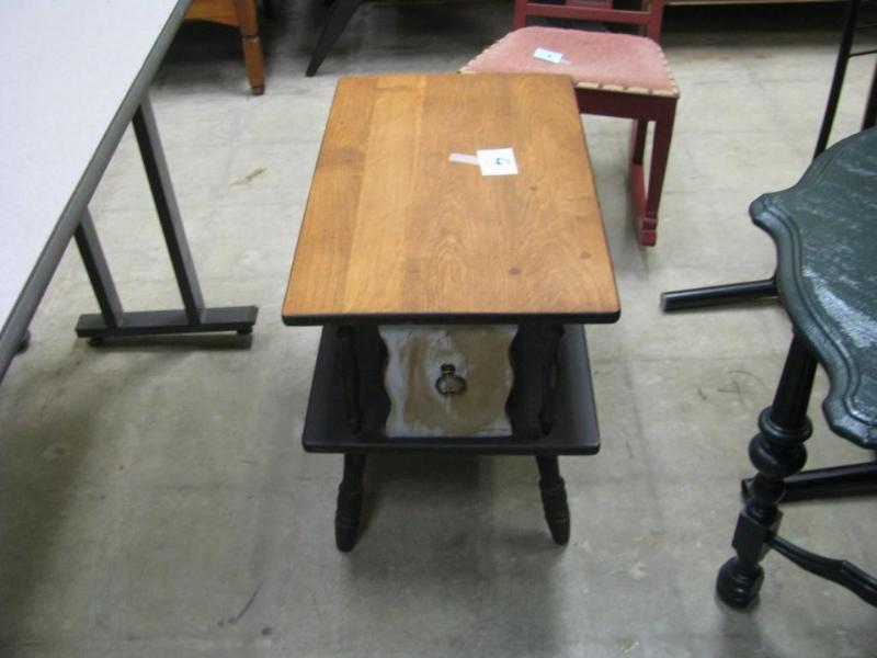 end table would make a great projec...