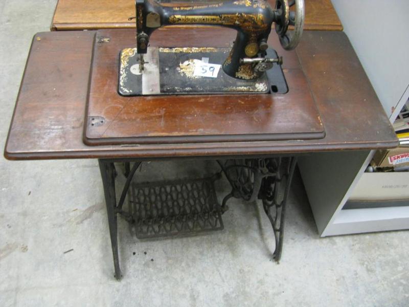 antique singer sewing machine and t...