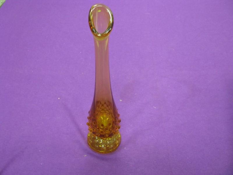 vintage amber Fenton bud vase very ...