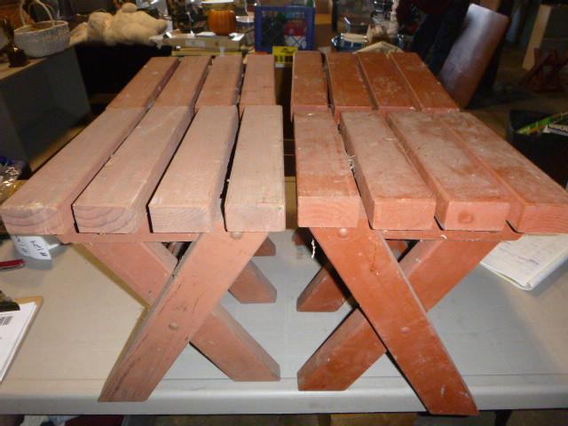 lot 129 image: 4 PatioCamp Fire Stools...