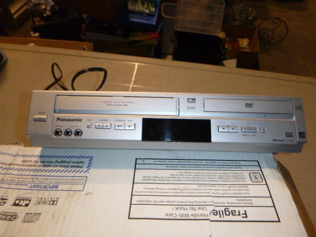 lot 167 image: Panasonic VCRDVD Player Model PV-0...
