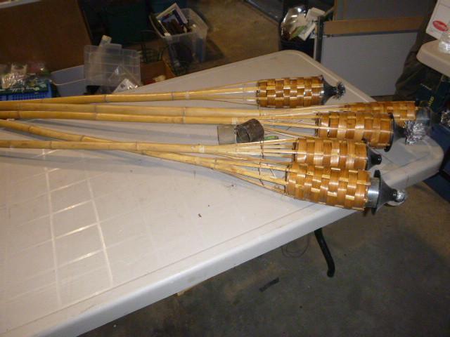 lot 185 image: 5 Tiki Torches...