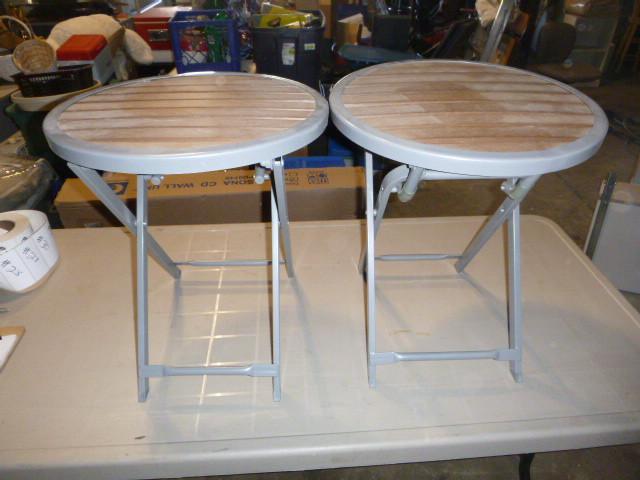 lot 20 image: 2 Patio Folding Tables...