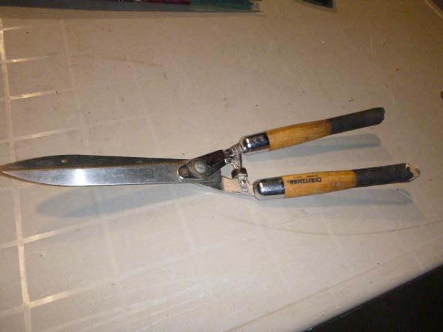 lot 265 image: Craftsman Trimmer...