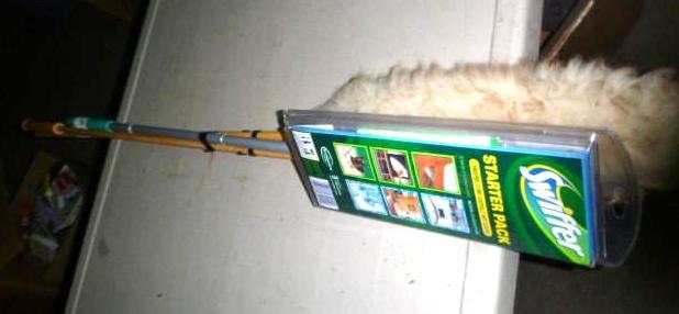 lot 312 image: 2 Dusters 1 Swiffer and 1 with Exte...
