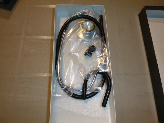 lot 48 image: Med Team No. 300 Stethoscope...