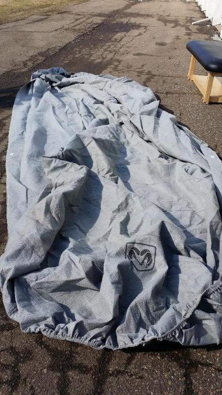 lot 6 image: Dodge Truck cover. Fabric by Kimber...