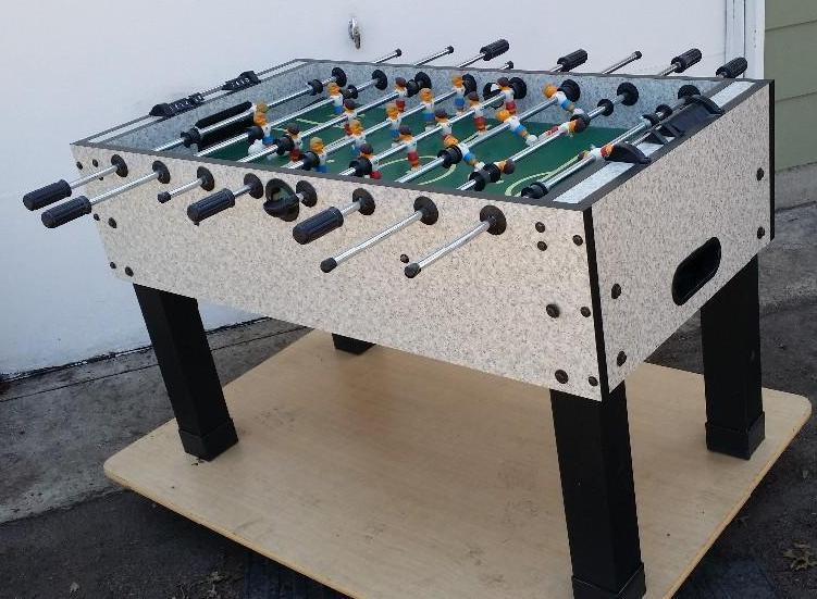 lot 8 image: Dura-Glide Foosball&nbsptable. Thi...